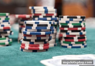 mg电子平台推牌九深度解析:从古老娱乐到现代真人体验
