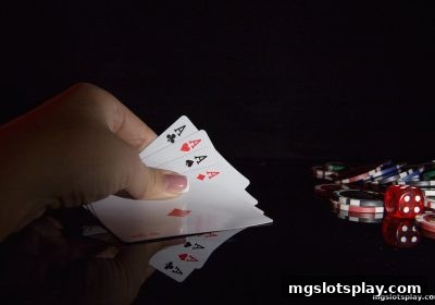 德州扑克与龙虎游戏策略解析：mg电子平台上的投注智慧