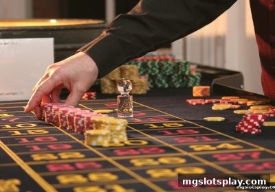 mg电子平台幸运飞艇实战指南：快速读懂走势与欧洲杯联动策略