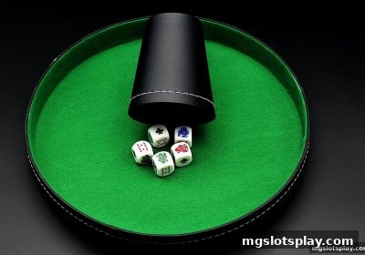 牌九出牌时机的核心秘诀：mg电子平台返利与策略深度解析